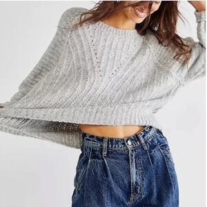 ✨NWT ✨ FREE PEOPLE Carter Sweater in L So Adorable  fits like a Marge ✨🌻